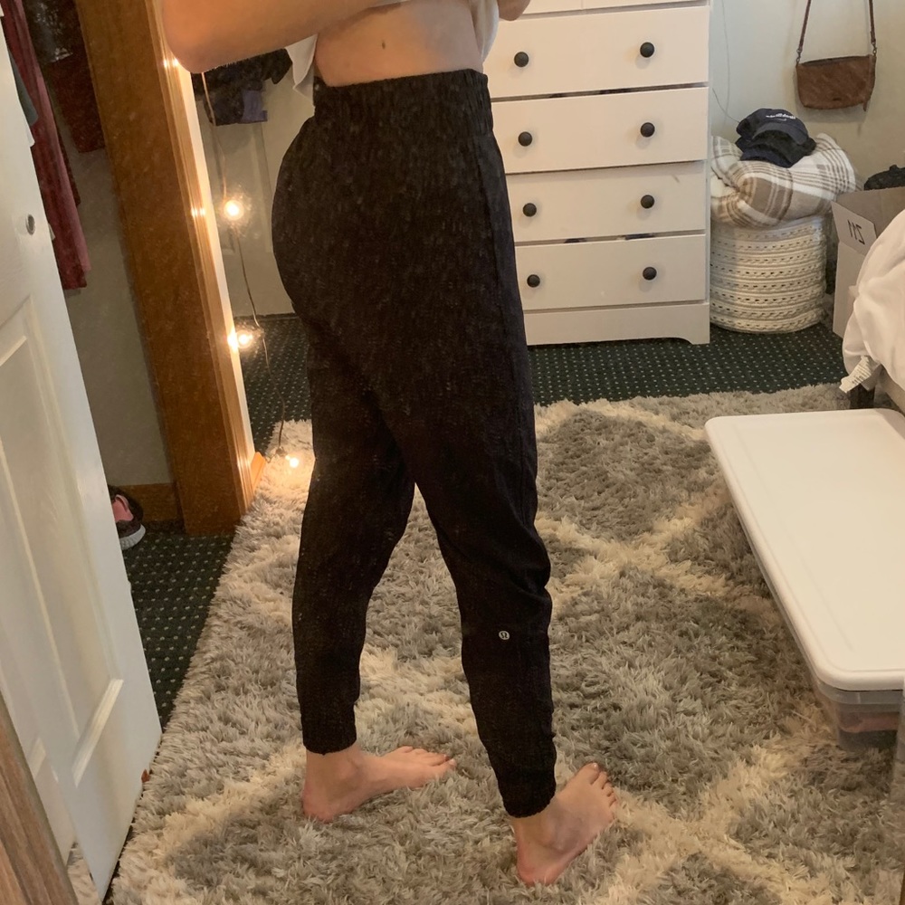Lululemon Freshly Jogger 29” - Picture 8 of 9